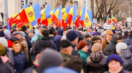 "Требуем от правительства оплатить наши счета". В Кишиневе проходит митинг протеста